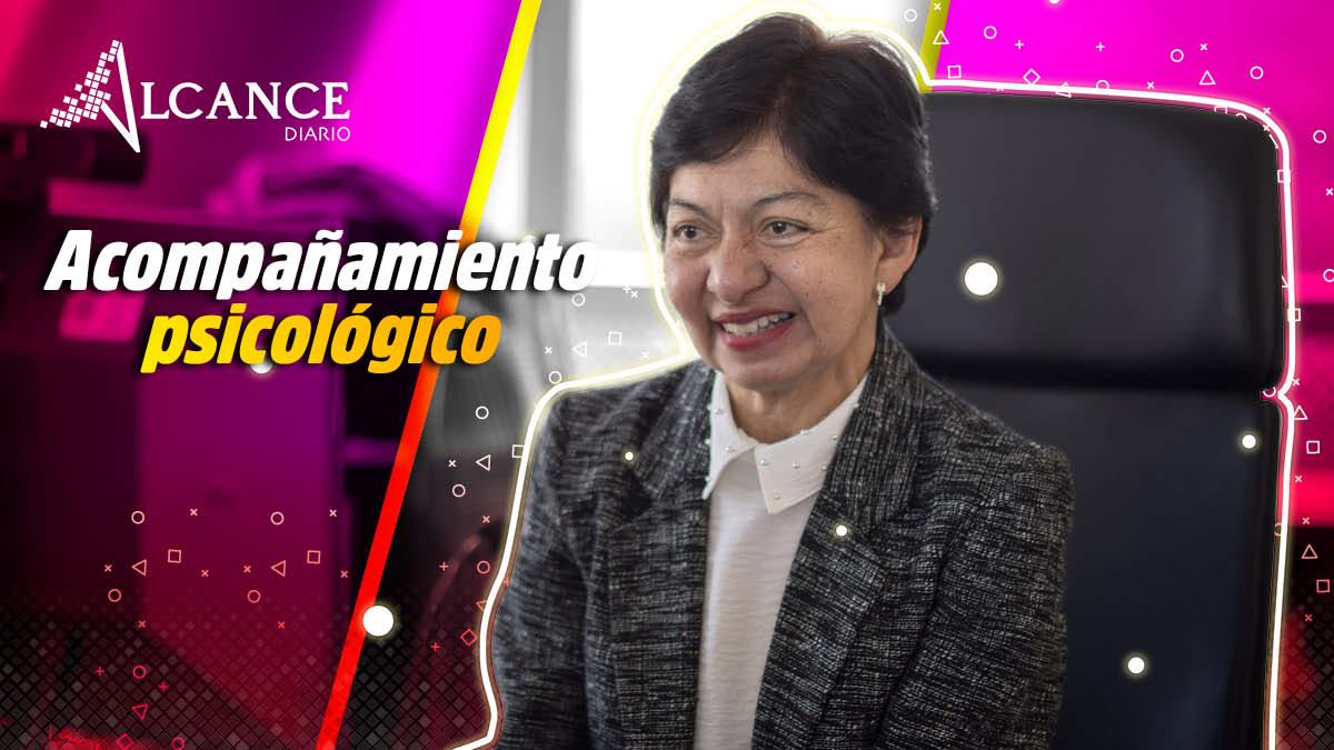 Rectora Cedillo escucha informe de labores de Facultad de Psicología
