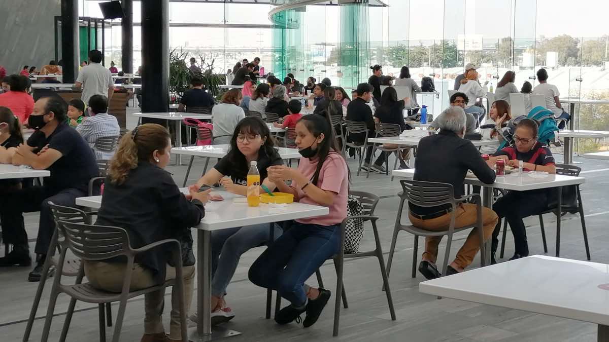 Centros comerciales reducción de aforo