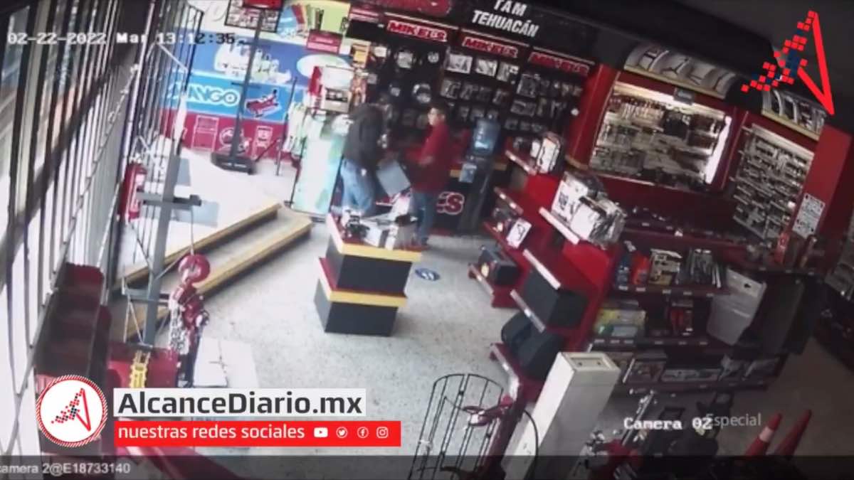Asalto en una refaccionaría de Tehuacán