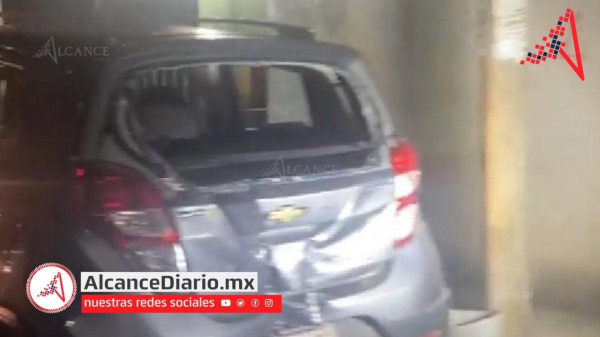 Grúa en Casa Blanca