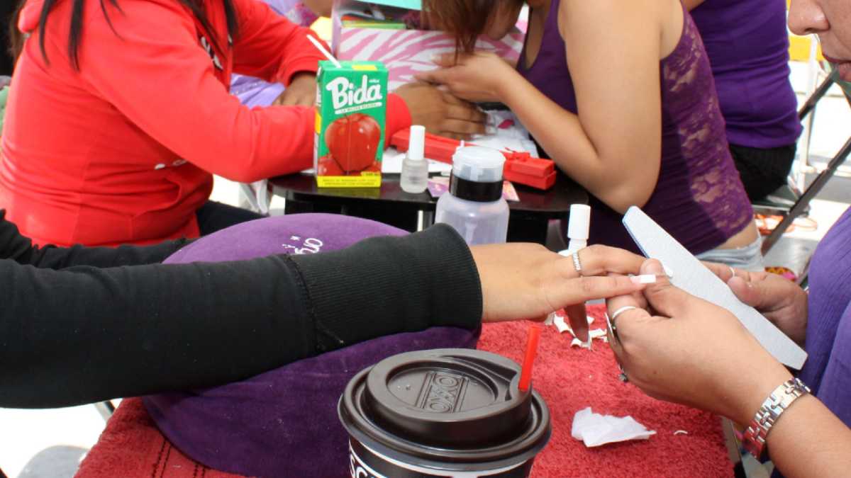 Colocación de uñas