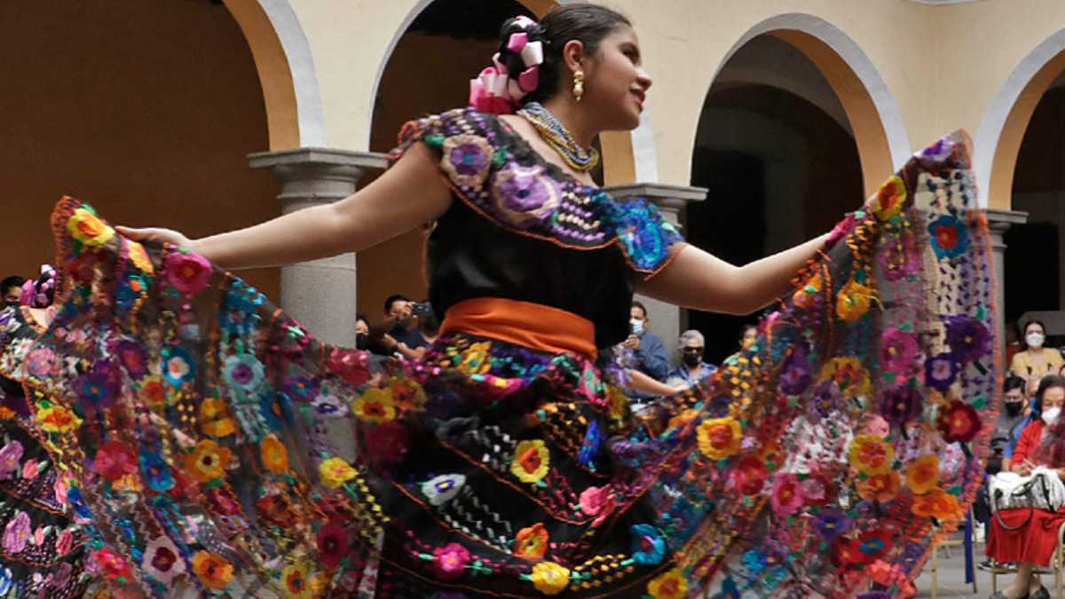 Danza folclórica