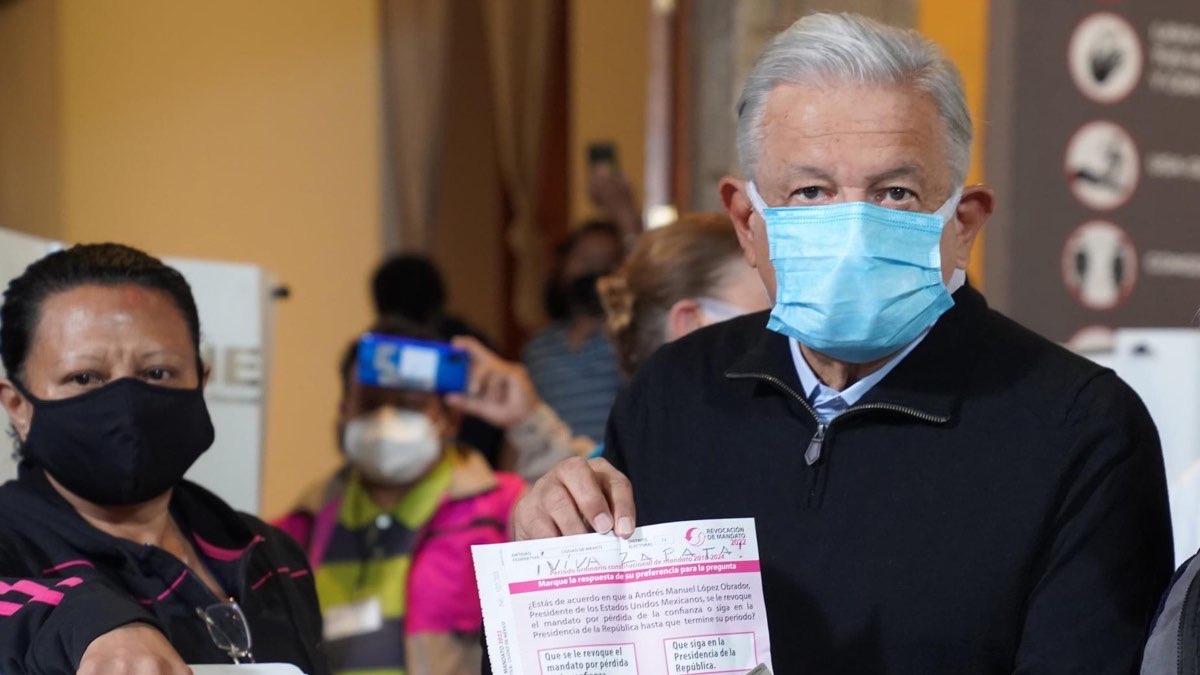 Presidente de México participa en la Revocación de Mandato