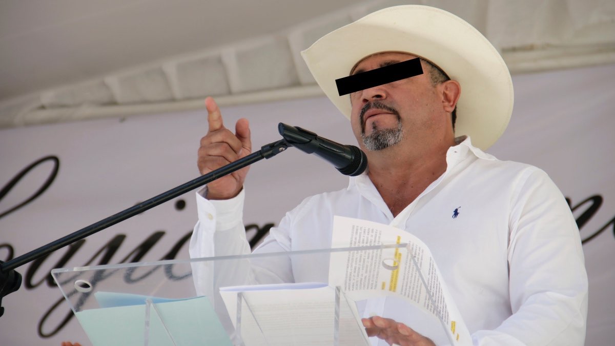 Arturo N, edil de Acatlán de Osorio