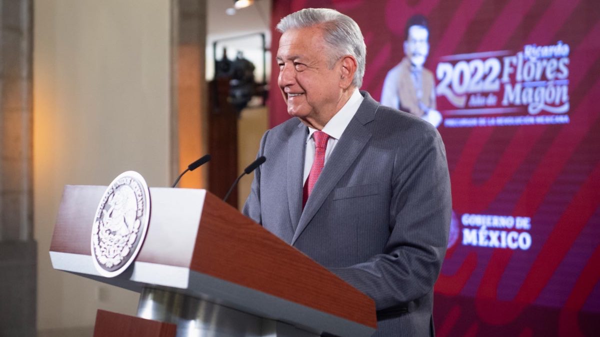 López Obrador en Cubre de las Américas