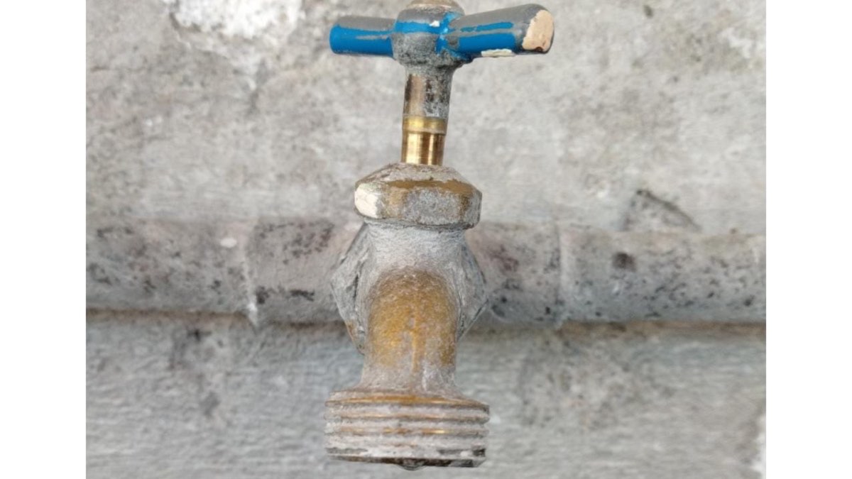 Agua potable en balcones del sur