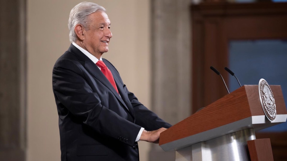 AMLO- Cena Palacio Nacional-compressed