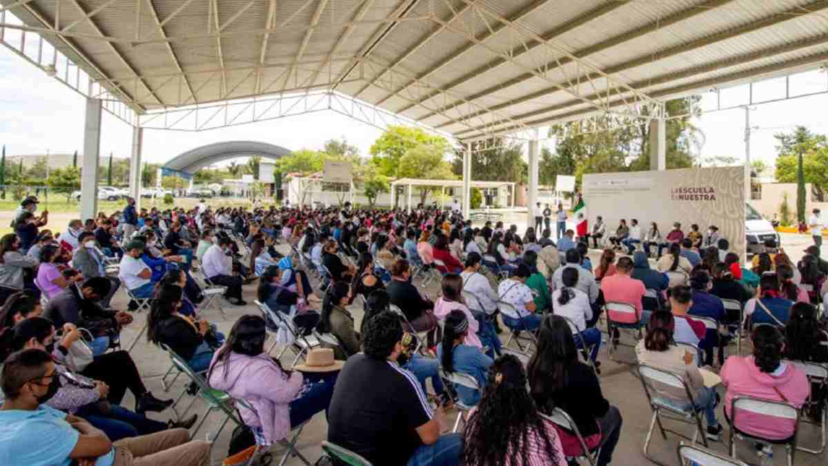 Entrega de apoyos