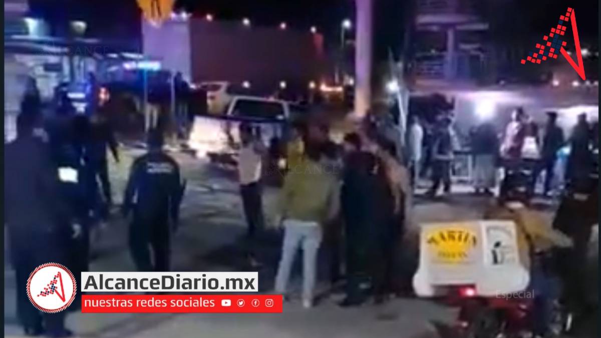 Policías Acatzingo disparan al aire