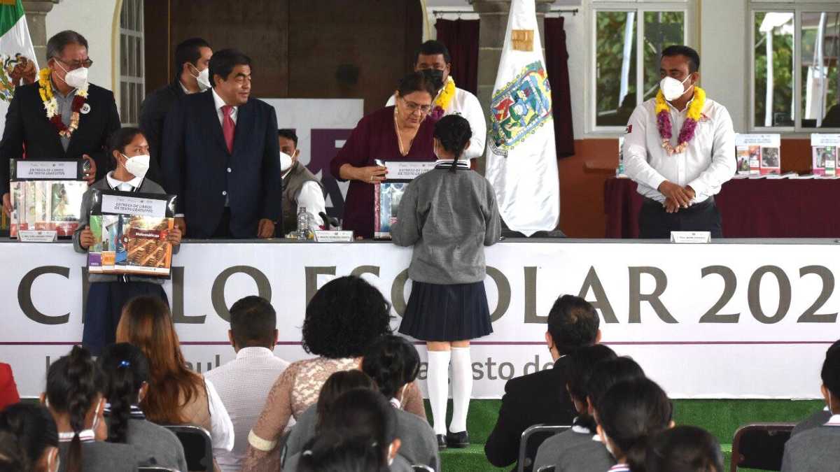 Inicio de ciclo escolar en Huaquechula