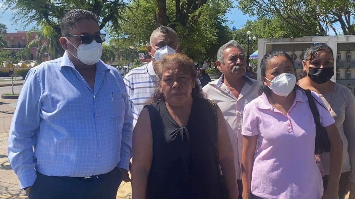 Acatlán de Osorio piden agua potable