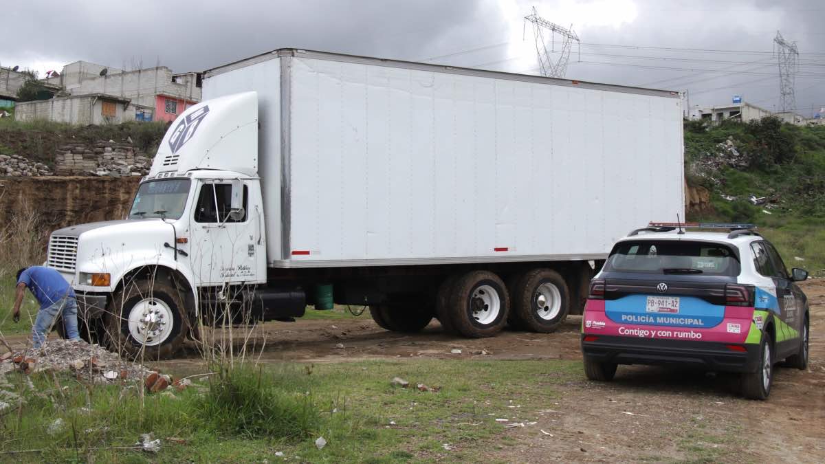 Camión robado en Barranca Honda