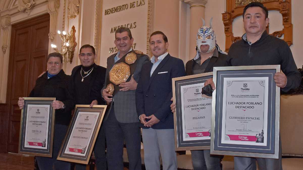 Celebran Día Nacional de la Lucha Libre y del Luchador