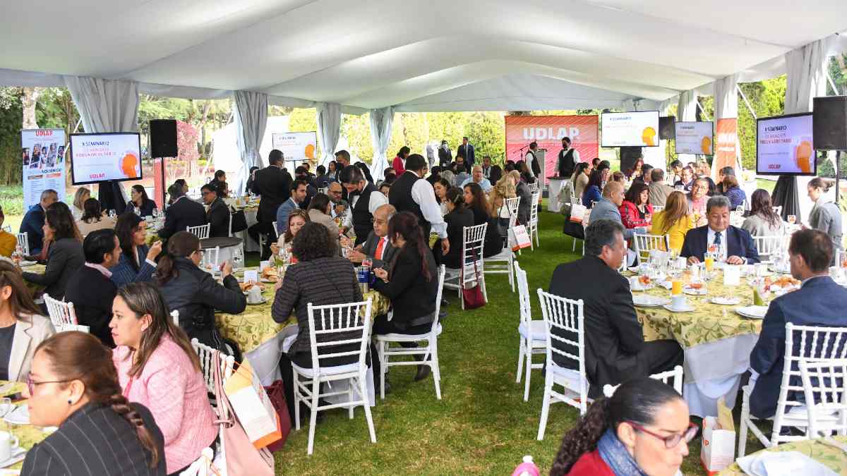 Reunión de la UDLAP con preparatorias