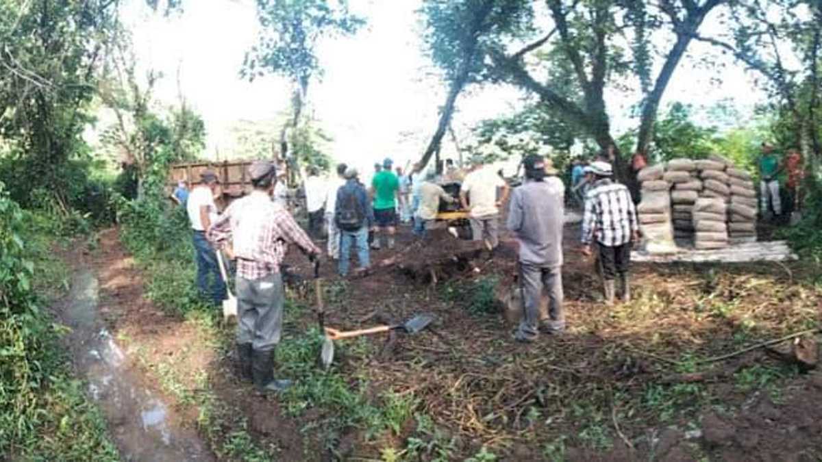Trabajos en Chicontla Jopala para captar agua potable