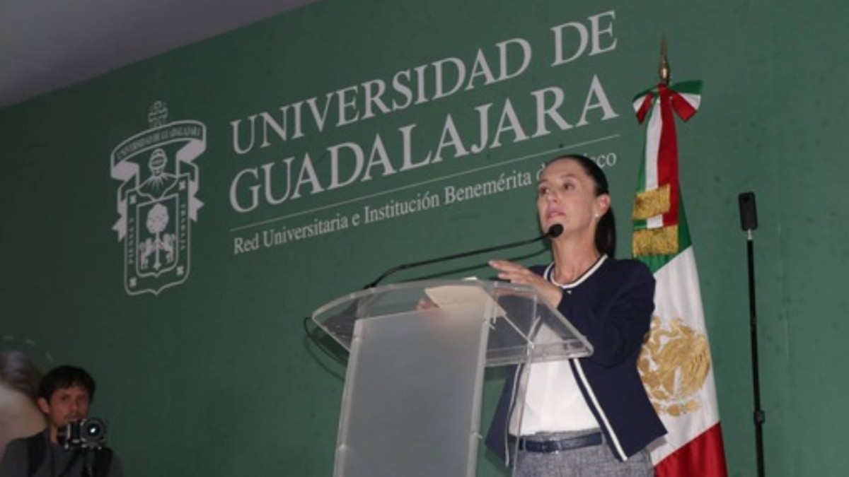 sheinbaum en universidad de guadalajara