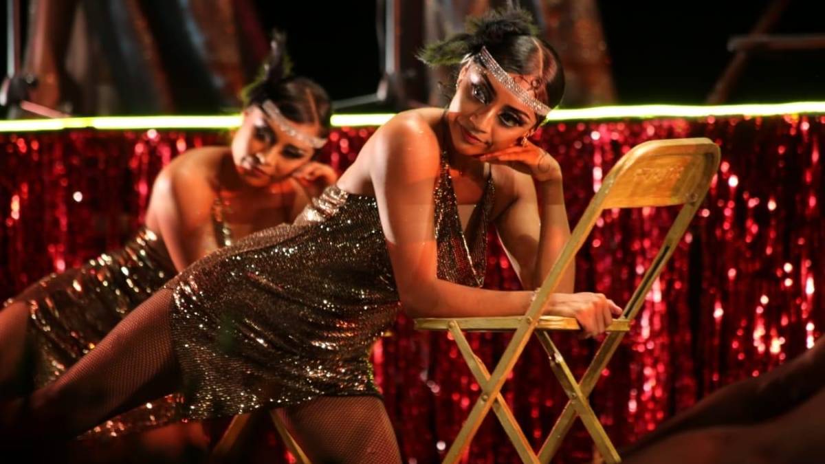 Bailarinas del Concurso de Folclor Internacional