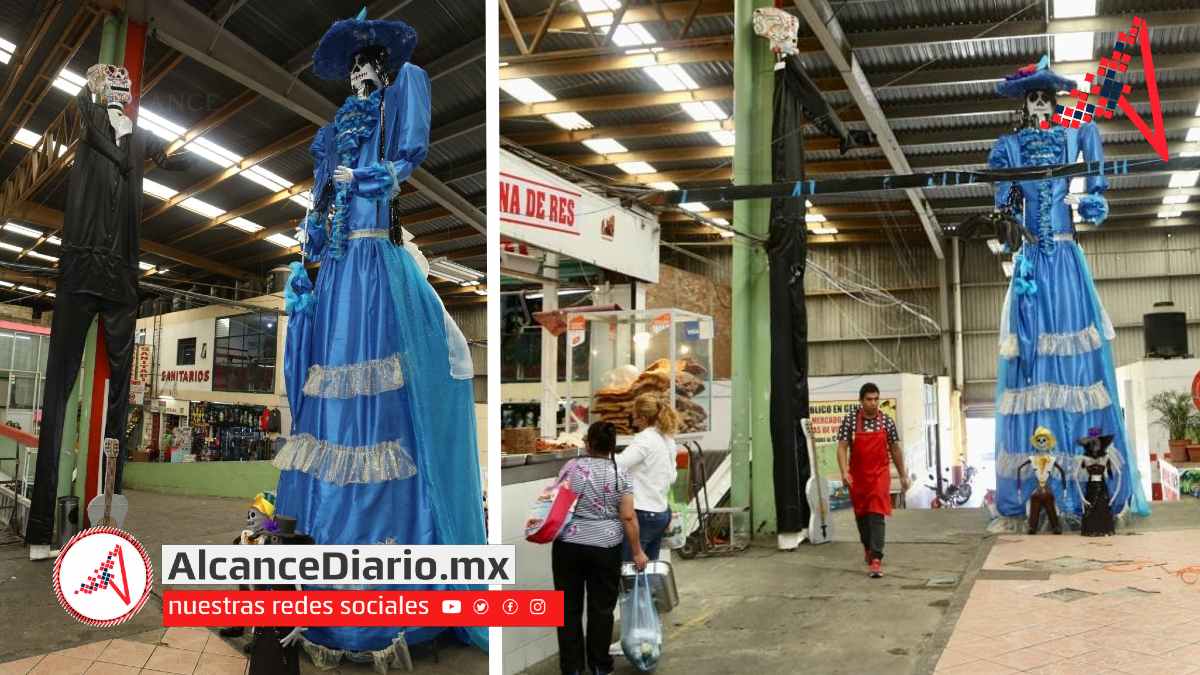Catrinas gigantes en el Mercado Independencia