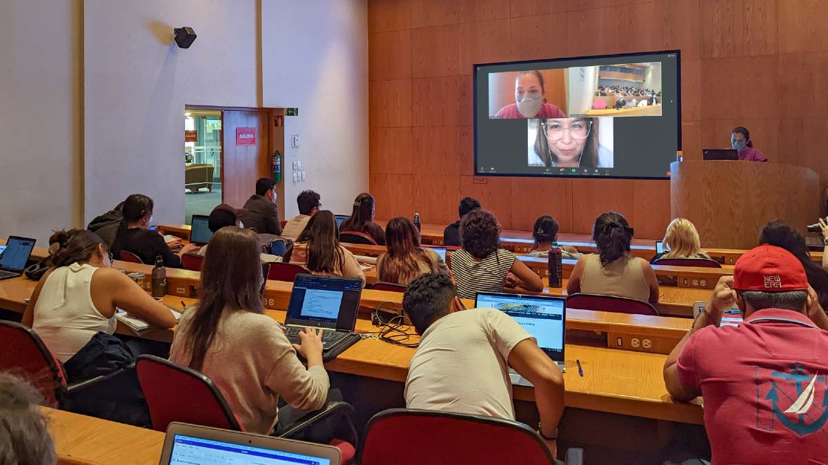 Foro Mujeres en la ciencia en la UDLAP