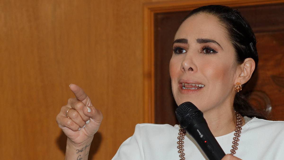 Mariana Moguel durante su ponencia en Puebla