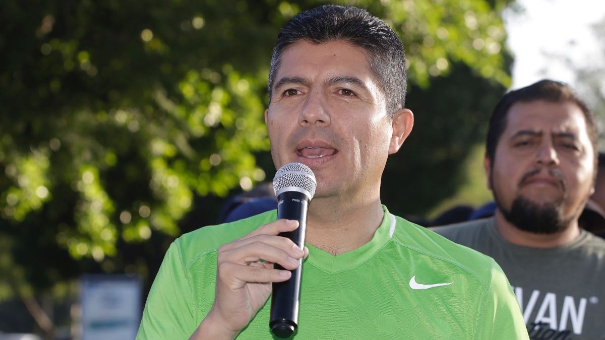 Eduardo Rivera- padres de familia