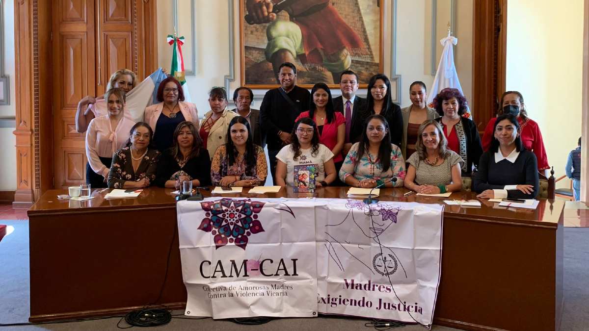 Foro de violencia vicaria en Puebla