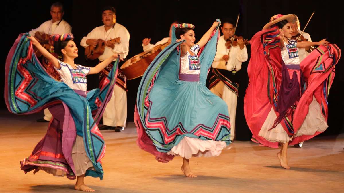 Ballet Folklórico de Amalia Hernández