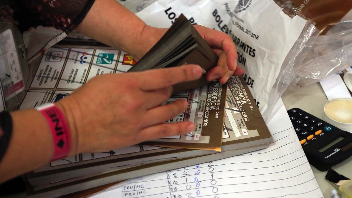 Material electoral destruido
