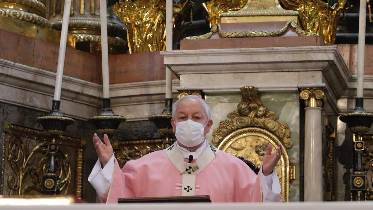 Peregrinos en la Basílica de Guadalupe