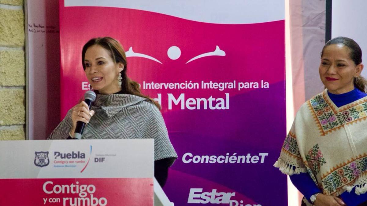 SMDIF Puebla organiza foro en rehabilitación con animales