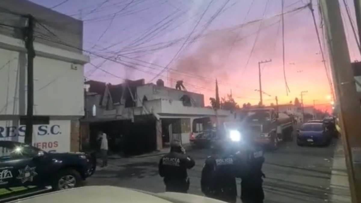 Incendio en la Vicente Guerrero