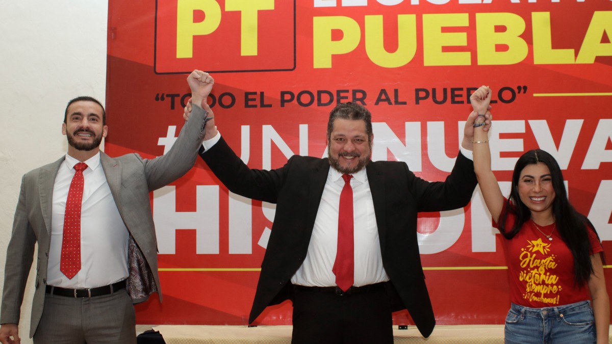 Toño López asume coordinación del PT en el Congreso de Puebla
