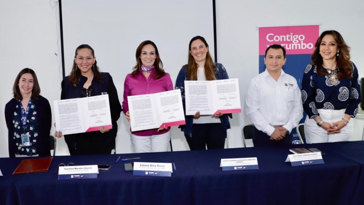 Convenio entre SMDIF y Fundación Juconi