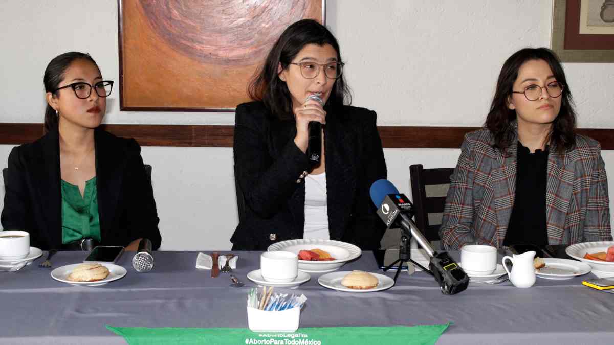 Amparo contra el "delito de aborto"
