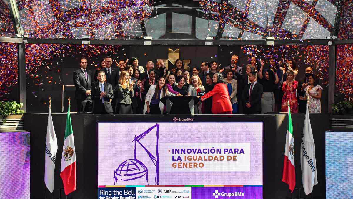 Panel Mujeres que transforman