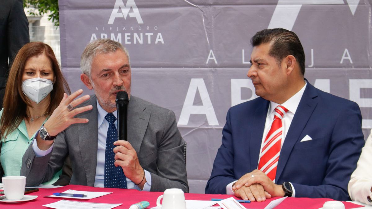 Alejandro Armenta y el embajador de Italia