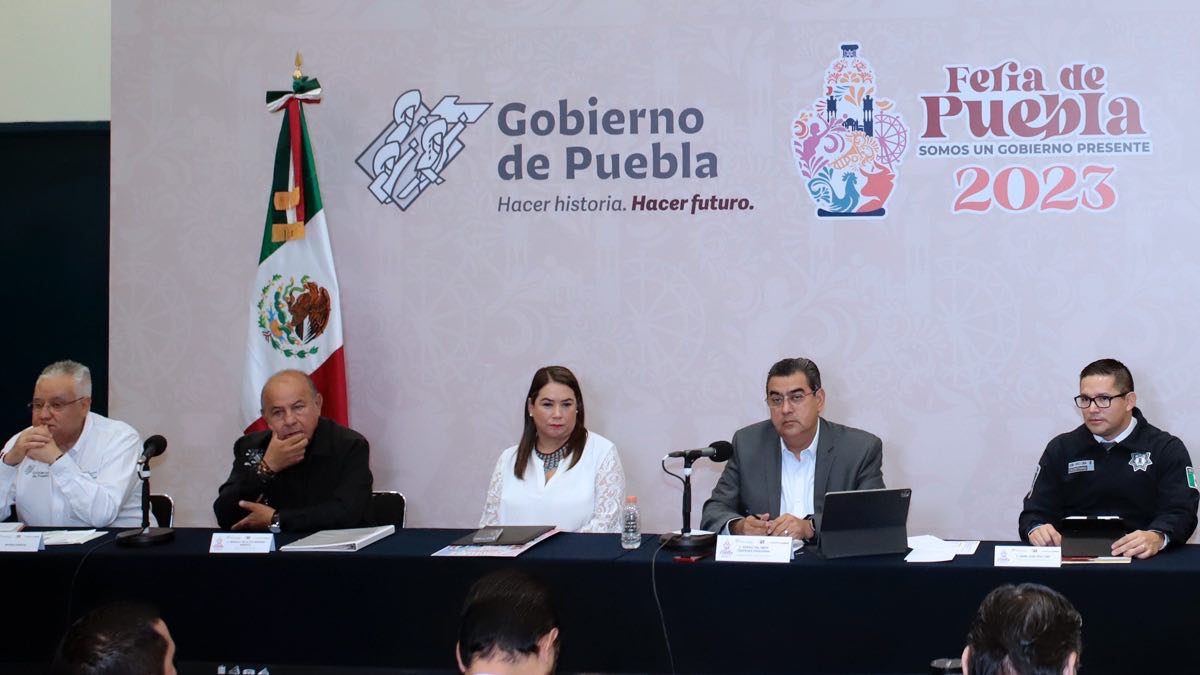 Feria de Puebla- Autoridades