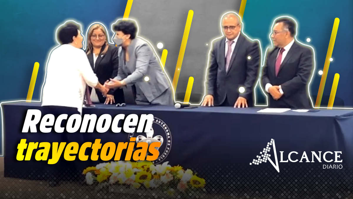 Facultad de Medicina Veterinaria y Zootecnia reconoce a directivos y académicos
