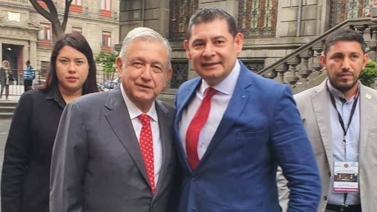 Alejandro Armenta 5 de Mayo