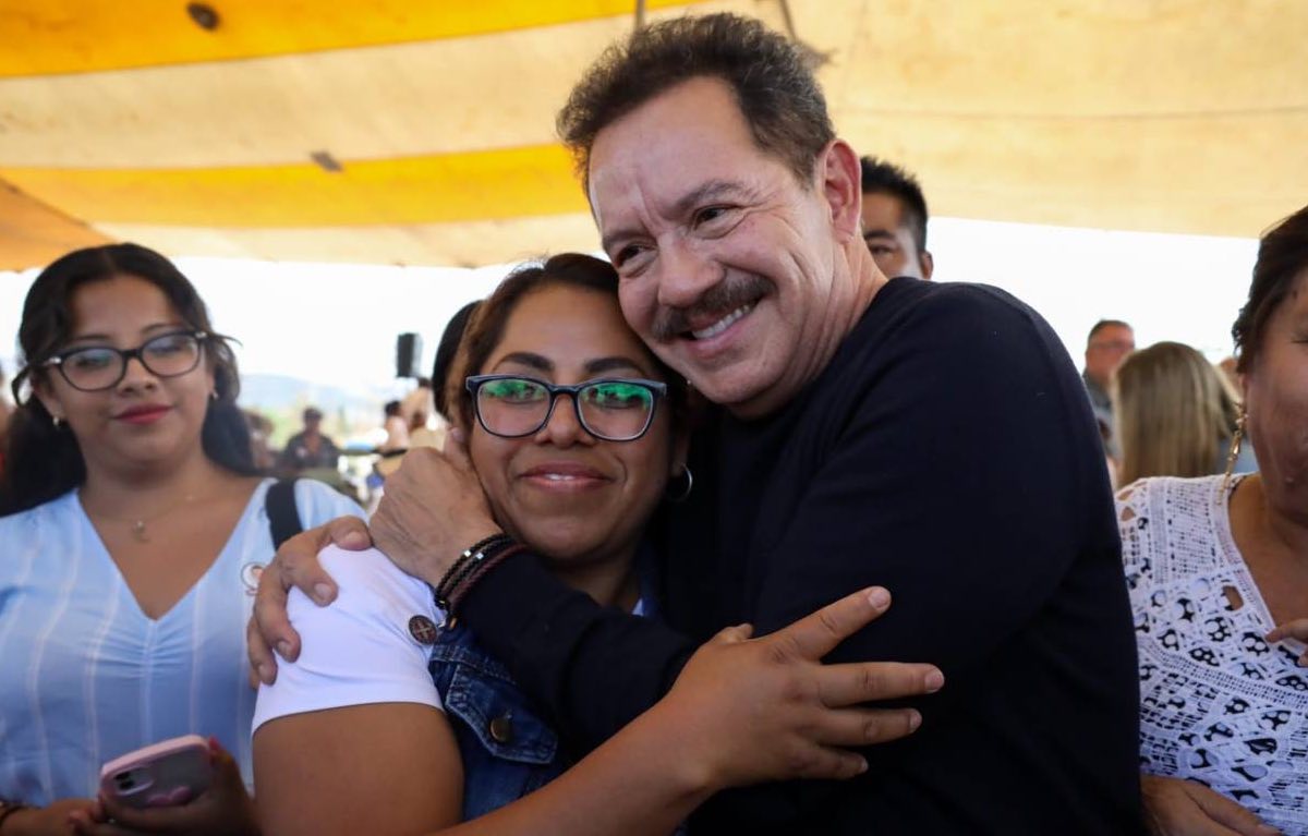 Critica Nacho Mier ‘olvido’ de colonias y juntas auxiliares en Puebla