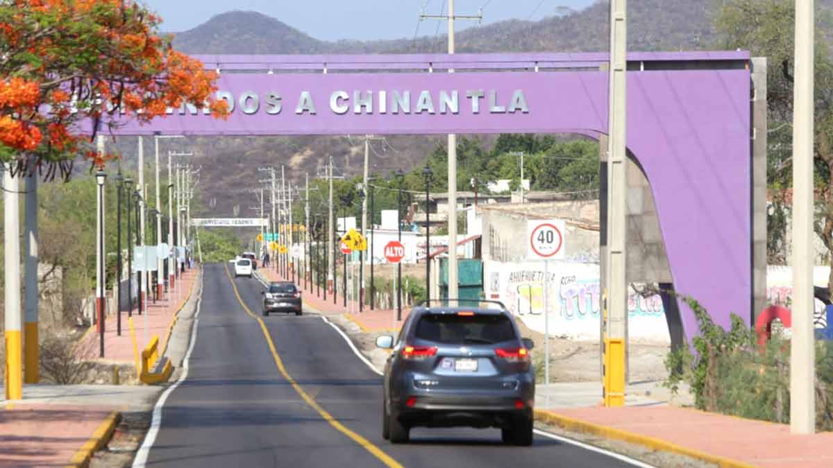 Inauguran la carretera Las Palomas - Tecomatlán en la Mixteca de Puebla