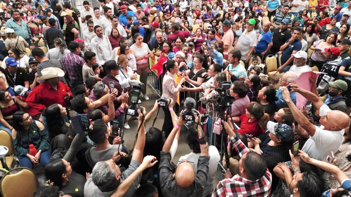 Claudia Sheinbaum congrega a 10 mil personas en Chihuahua
