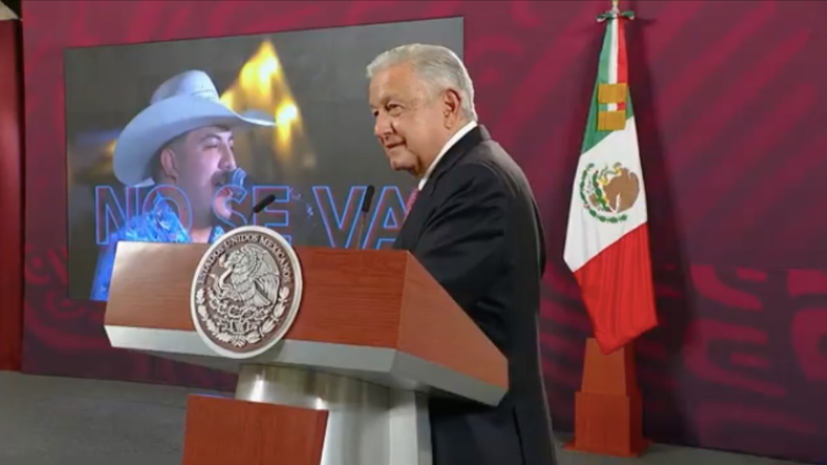 Ahora pide AMLO que jóvenes escuchen Grupo Frontera: “Que me digan si no rifa”