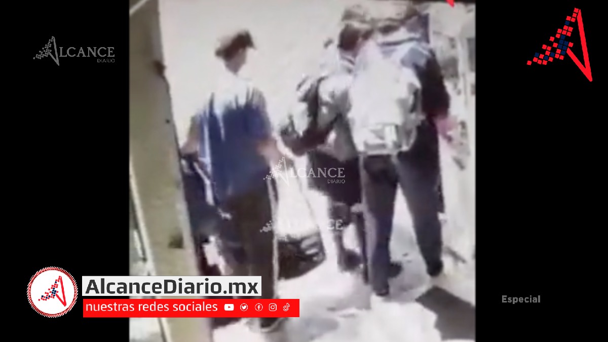 Depravado graba con su celular a estudiante en Acajete