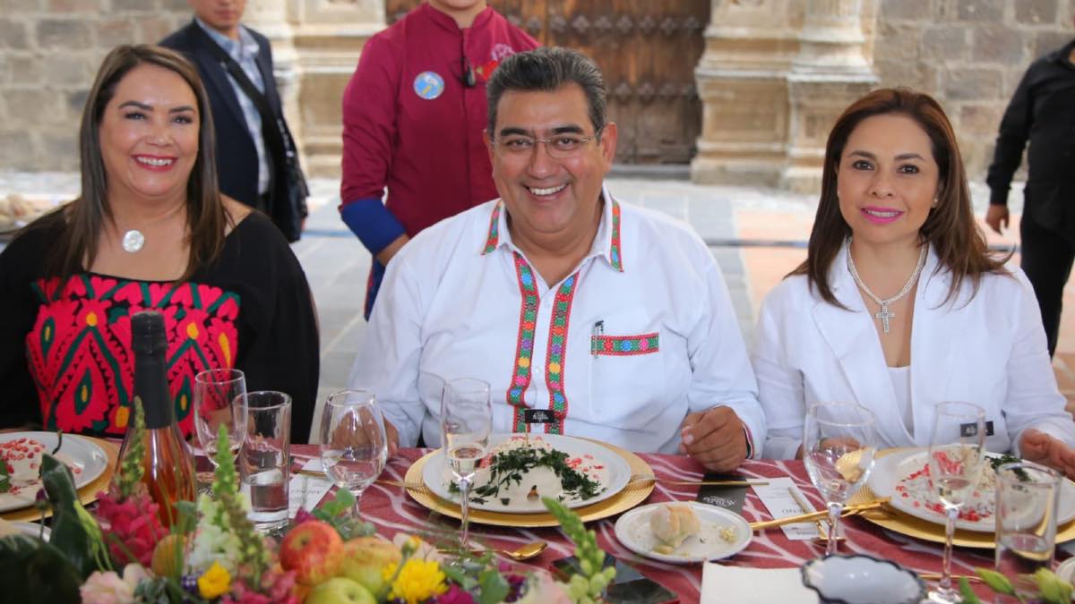 Abre gobernador Temporada de Chiles en Nogada 2023 en Puebla