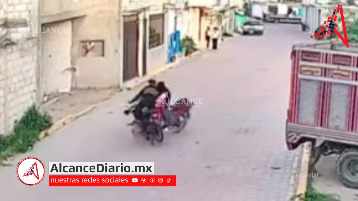 Así fue el brutal choque entre dos motociclistas en Quecholac