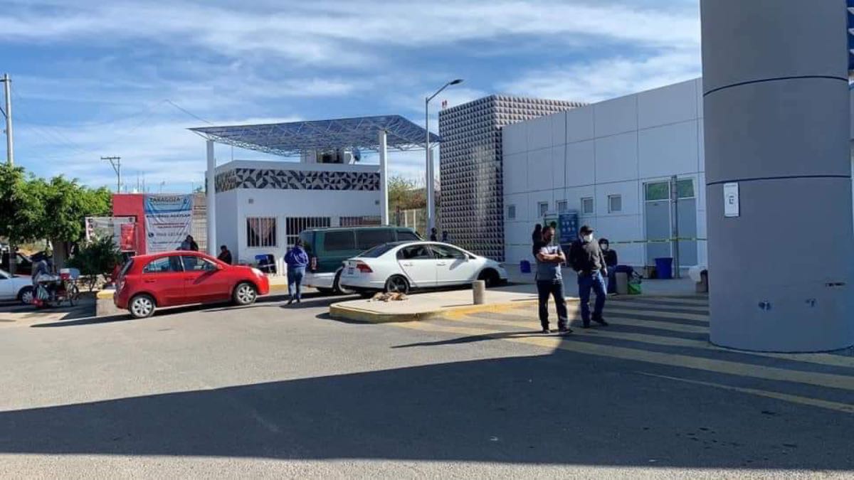 Apoyan a albañil que se cayó de un segundo piso con traslado de Acatlán a hospital de Puebla