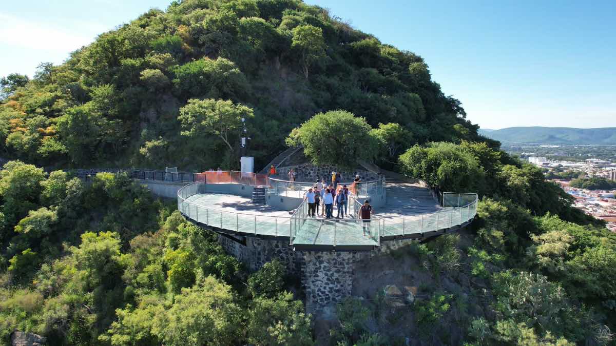 Así luce el nuevo mirador de cristal en Atlixco, se inaugura en septiembre