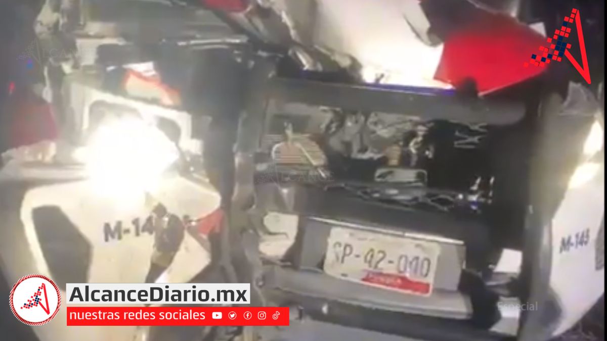 Hasta el momento se desconoce cómo ocurrieron los hechos y quien tuvo la culpa de este aparatoso accidente. Fotografía: Especial