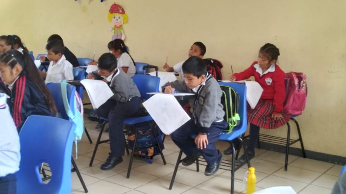 Evaluación estatal a estudiantes en Tecomatlán (10 de septiembre). Fotografía: Especial
